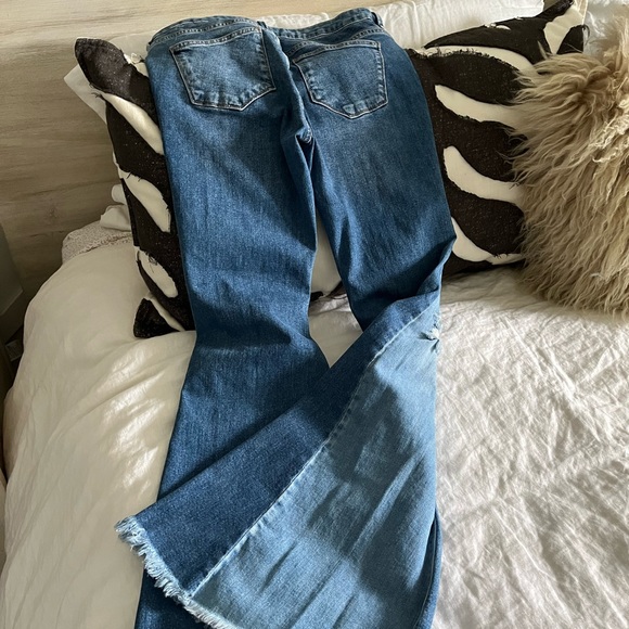 NWOT! RARE Free People Two Tone Color Blocked Flares Jeans - Picture 4 of 8